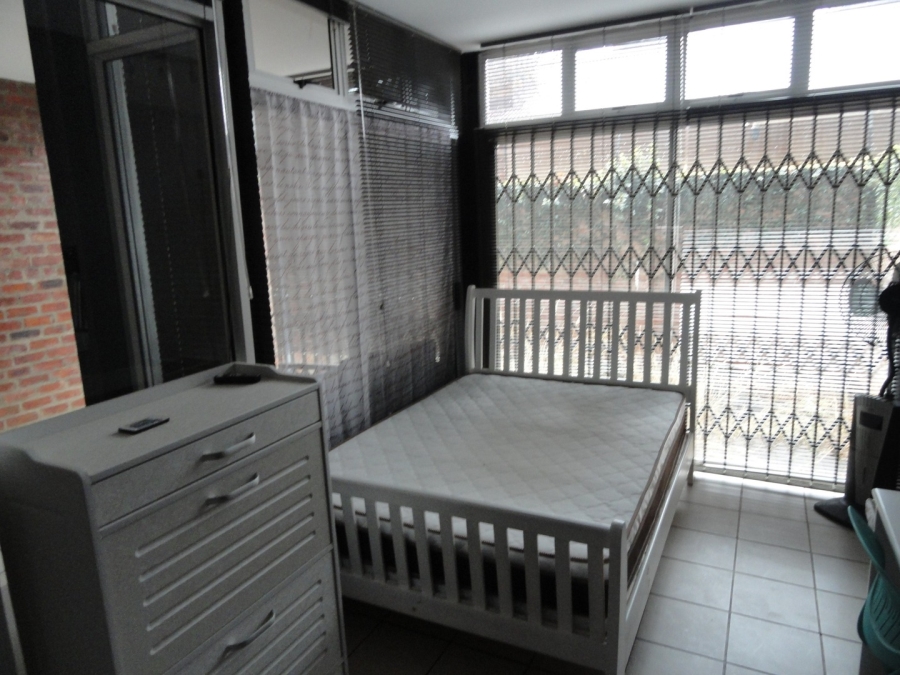 To Let 1 Bedroom Property for Rent in Die Bult North West